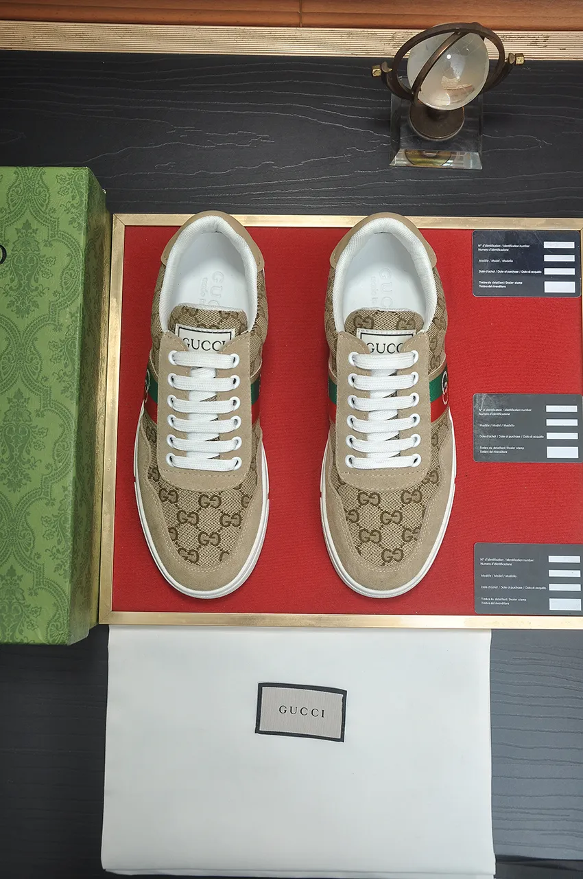 Men's men's shoes💰440💶[GUCCI] official website 1:1 men's sports shoes are now on the market. They are made of original fabric + water-dyed sheepskin lining, plus the official website original 1:1 comfortable outsole. Fashionable and versatile, super comfortable and breathable. Standard shoe size 38/45 (custom-made size 45 is non-refundable)